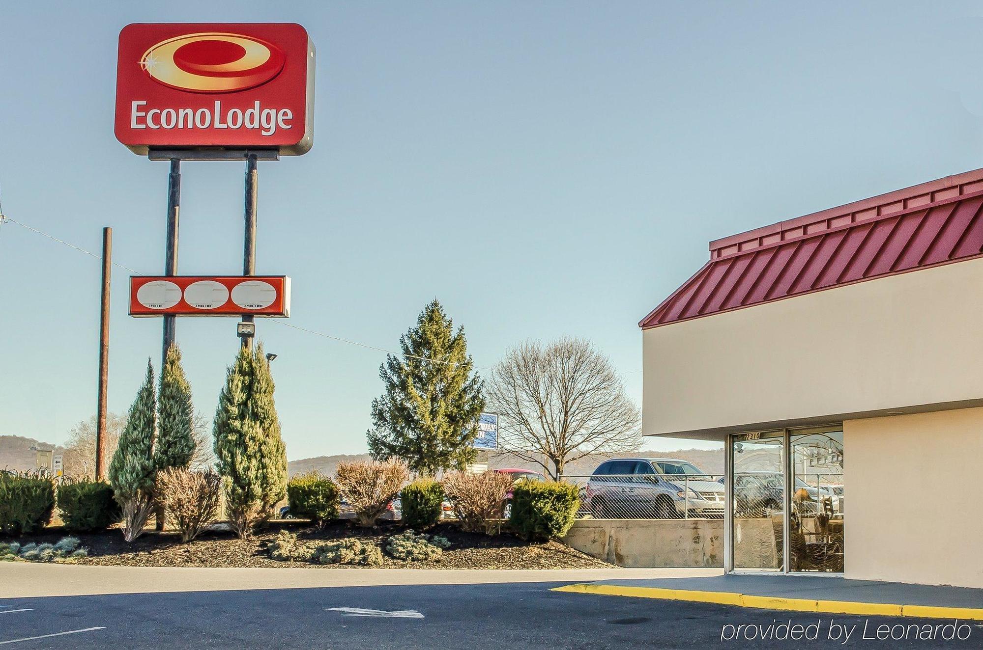 Econo Lodge Northeast Reading Buitenkant foto